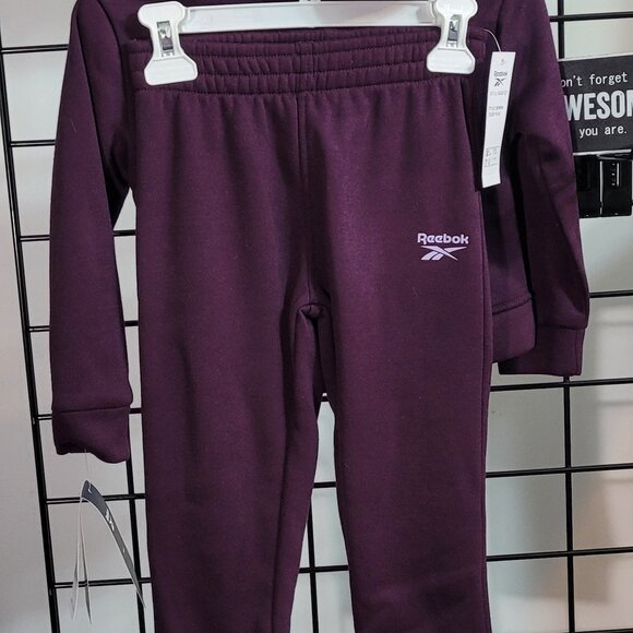 Reebok Kids Plum Fleece Hoodie Sweatsuit Set - Stacked Logo - Cozy Activewear! - Picture 3 of 9